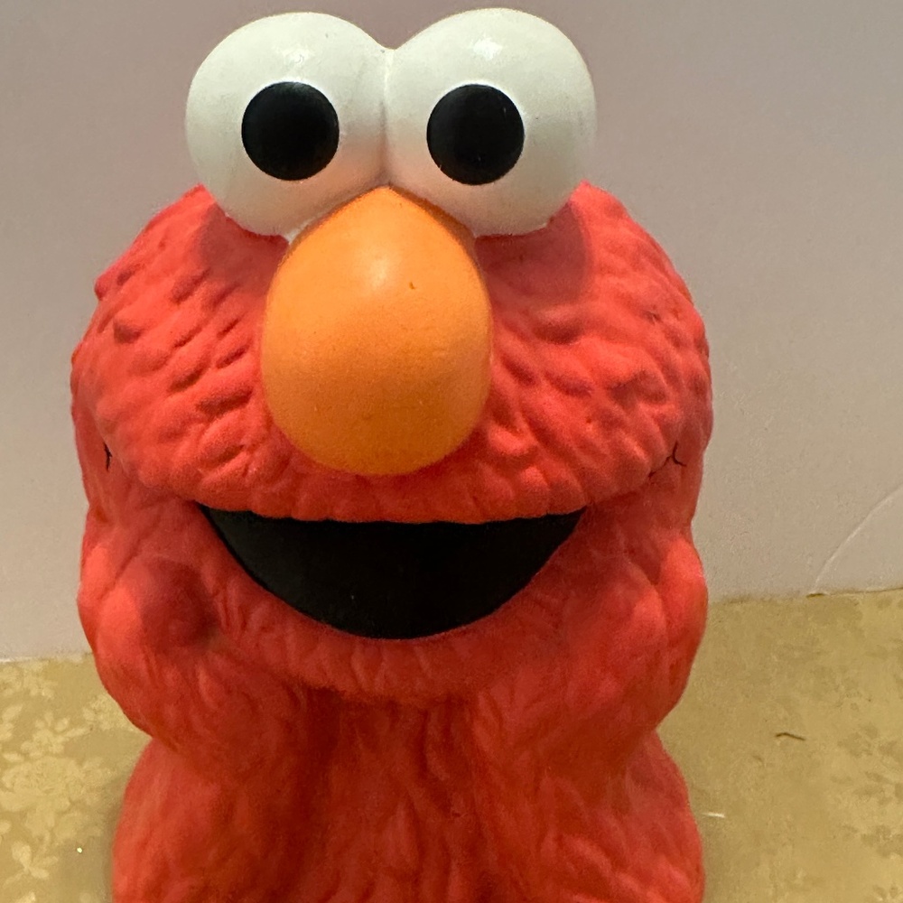 Sesame Street Workshop  "Elmo"  Muppet Coin Bank By Fab